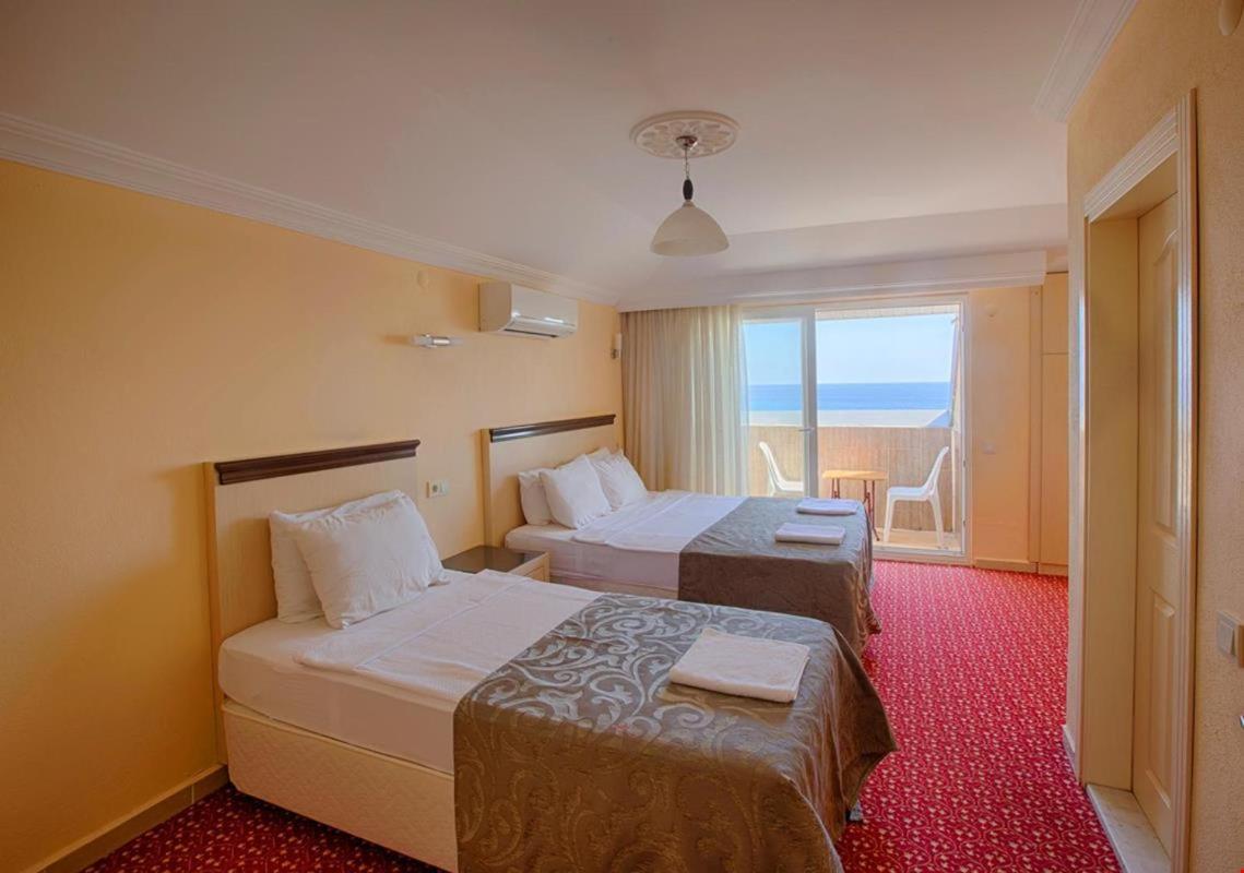 Azak Blue Otel Okurcalar Luaran gambar